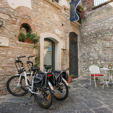 B&B Le Streghe Беневенто Экстерьер фото