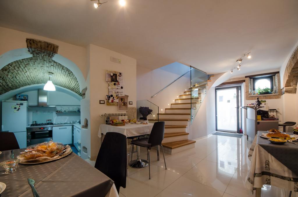 B&B Le Streghe Беневенто Экстерьер фото