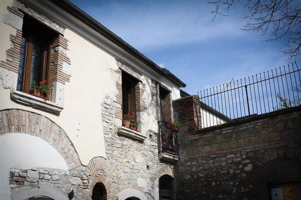 B&B Le Streghe Беневенто Экстерьер фото